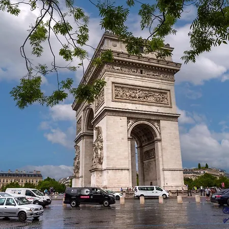 Apartment 3 Bedrooms Luxury And Space Champs Elysees Paris