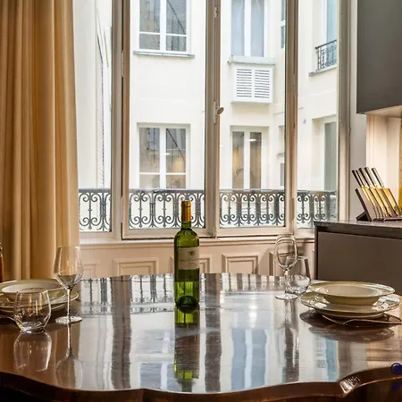 3 Bedrooms Luxury And Space Champs Elysees * Paris